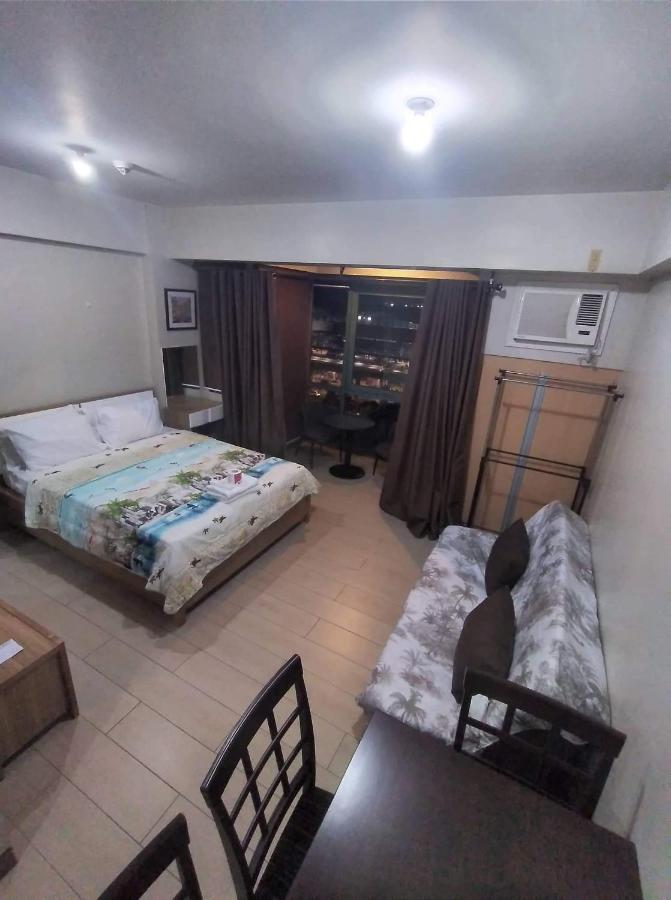 Rqui Condotel Newport Pasay Bagian luar foto