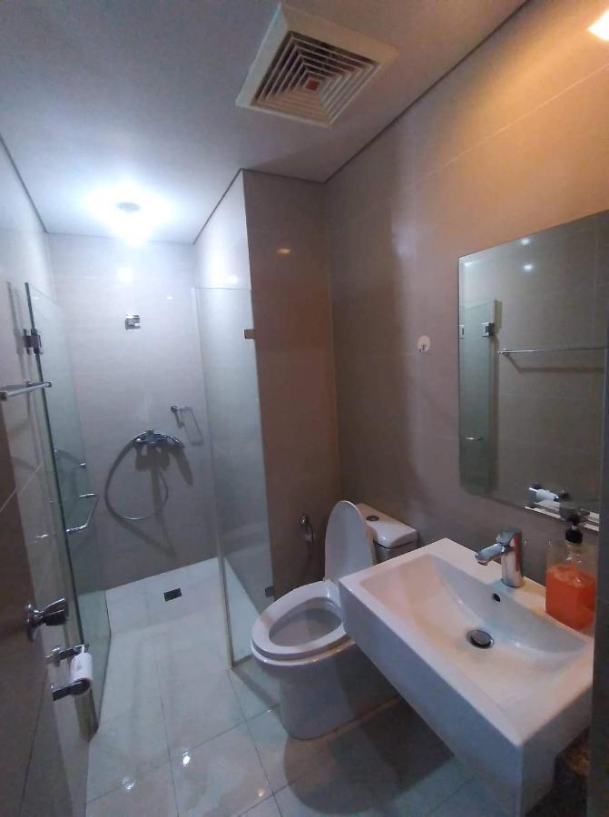 Rqui Condotel Newport Pasay Bagian luar foto