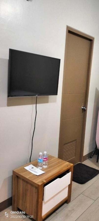 Rqui Condotel Newport Pasay Bagian luar foto